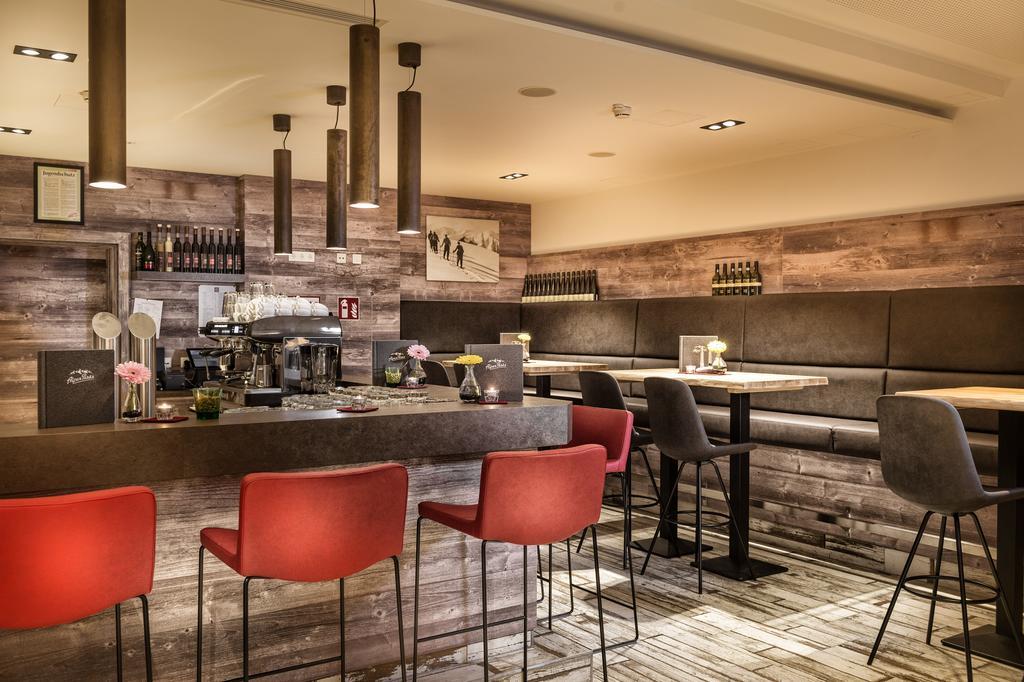 Alpenparks Hotel & Apartment Central Zell Am See Exterior foto