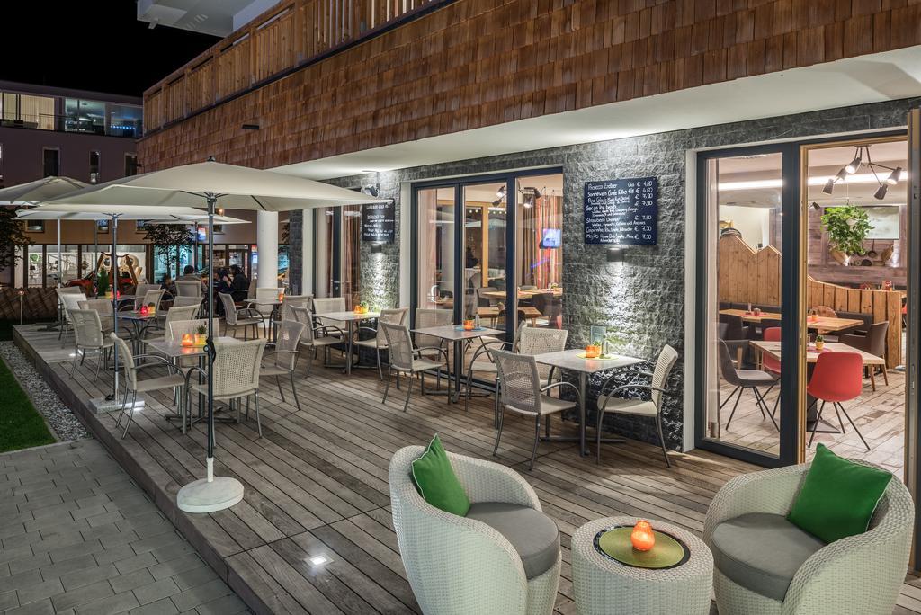 Alpenparks Hotel & Apartment Central Zell Am See Exterior foto